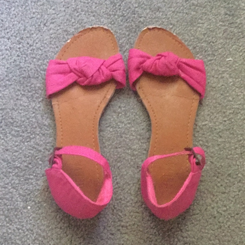 Pink flats
